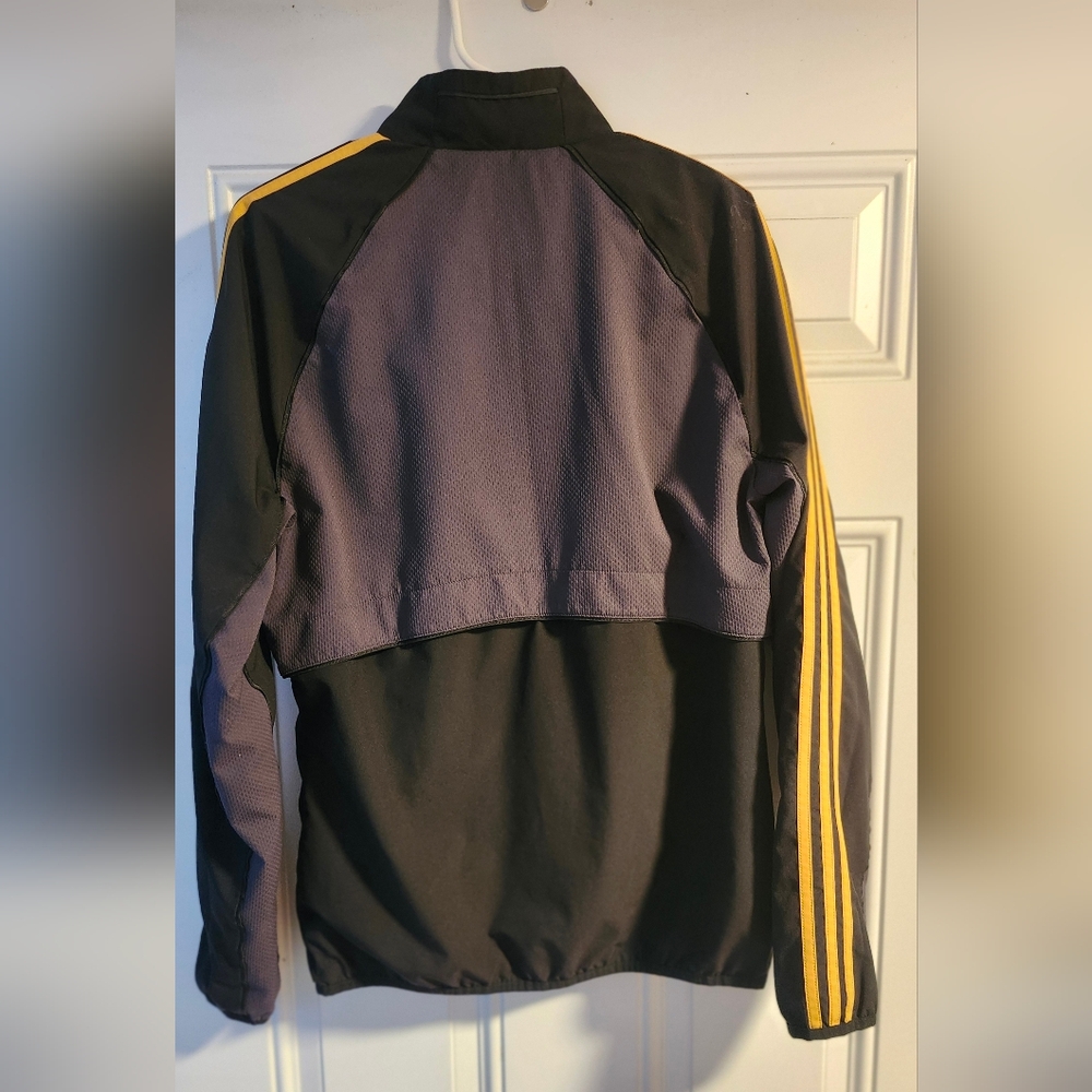 adidas Black and Gold Windbreaker Jacket for Men's Real Madrid Soccer Futbol - Picture 3 of 4